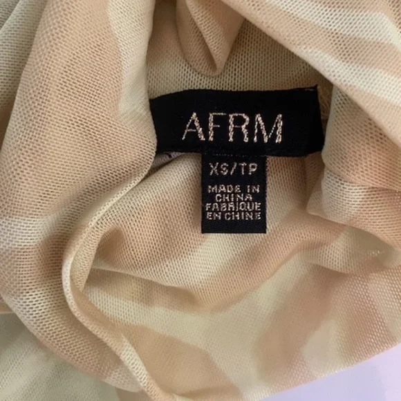 AFRM Zadie Mesh Long Sleeve Top w Thumb Holes Never Worn EUC - Picture 5 of 8